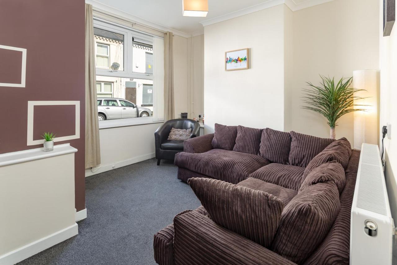 Cosy Anfield Guesthouse - Free Parking 利物浦 外观 照片