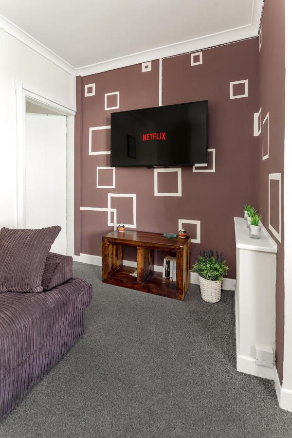 Cosy Anfield Guesthouse - Free Parking 利物浦 外观 照片